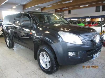 Musta Käytetty 2013 Isuzu D-Max Nouto | 14 980 €