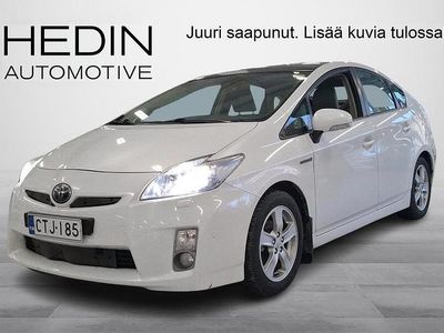 Käytetty Toyota Prius Premium 99 HP (72 kW) 2010 Valkoinen Viistoperä