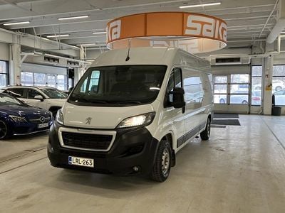 Käytetty Peugeot Boxer S 140 HP (102 kW) 2023 Van