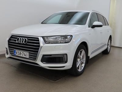 Käytetty Audi Q7 Business 258 HP (189 kW) 2017 Valkoinen Katumaasturi