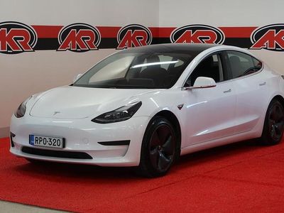 Käytetty Tesla Model 3 Standard Range Plus 211 kW (287 HP) 2020 Valkoinen Sedan
