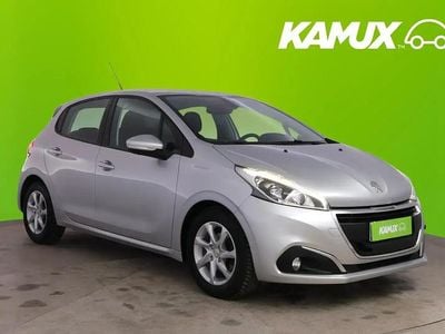 Käytetty Peugeot 208 Active 82 HP (60 kW) 2016 Hopea / harmaa Viistoperä