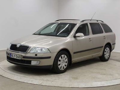 käytetty Skoda Octavia Combi 2,0 TDI Ambiente - Myydään huutokaupat.com sivustolla