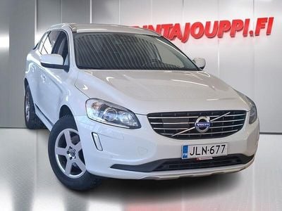 Käytetty Volvo XC60 Business Edition 215 HP (158 kW) 2015 Katumaasturi
