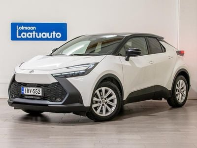 Valkoinen Käytetty 2024 Toyota C-HR Edition Katumaasturi | 31 990 € (Kallis)