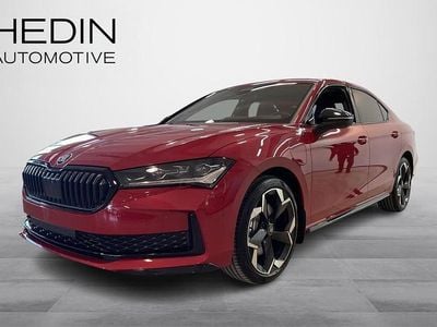 Punainen Käytetty 2025 Skoda Superb SportLine Sedan | 49 900 €