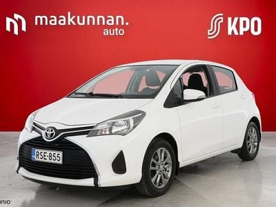 Valkoinen Käytetty 2015 Toyota Yaris Active Viistoperä | 11 700 € (Perustarjous)