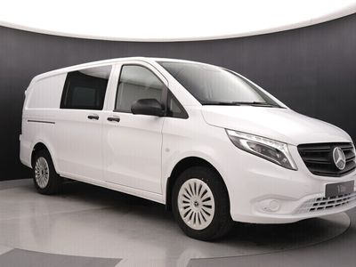 käytetty Mercedes Vito 114CDI 4x4-3,05/32K keskipitkä A2 A #Sis Alv #Distronic #Peruutuskamera