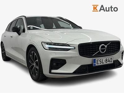 Käytetty Volvo V60 Business Edition 163 HP (119 kW) 2020 Met. valkoinen Farmari