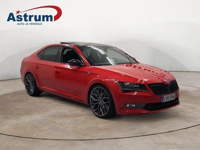 Käytetty Skoda Superb SportLine 218 HP (160 kW) 2017 Harmaa Farmari