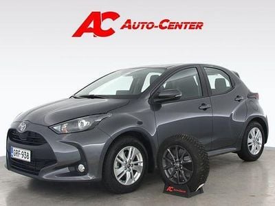 Käytetty Toyota Yaris 114 HP (83 kW) 2025 Harmaa Viistoperä