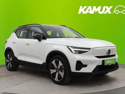 Valkoinen Käytetty 2023 Volvo XC40 Core Katumaasturi | 32 690 € (Perustarjous)