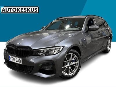 Harmaa Käytetty 2020 BMW 330e M Sport Farmari | 29 900 € (Perustarjous)