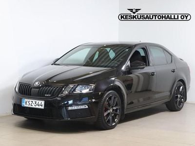 Musta Käytetty 2017 Skoda Octavia RS Viistoperä | 24 900 € (Hieman kallis)
