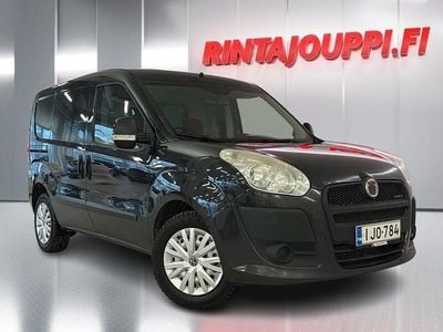 Käytetty Fiat Doblò 105 HP (77 kW) 2011 Tila-auto