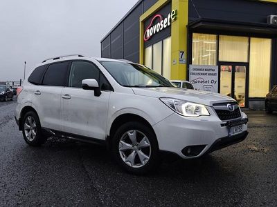 Valkoinen Käytetty 2014 Subaru Forester Katumaasturi | 14 470 € (Hieman kallis)