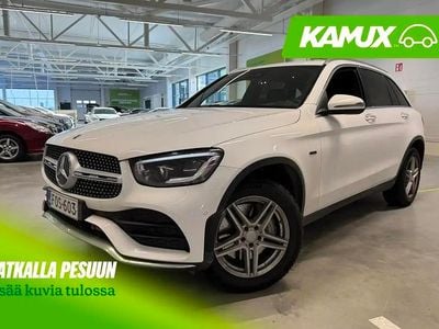 Käytetty Mercedes GLC300e Business 211 HP (155 kW) 2021 Valkoinen Katumaasturi