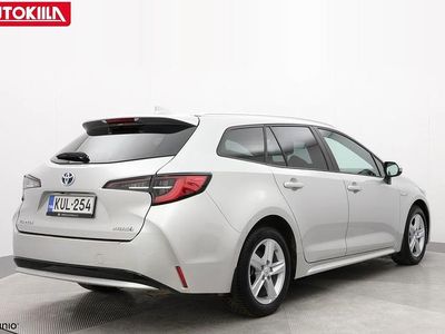 Hopea Käytetty 2021 Toyota Corolla Active Farmari | 22 900 € (Perustarjous)
