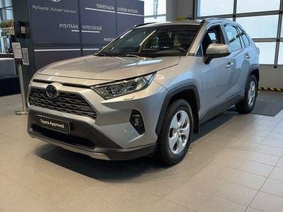 Käytetty Toyota RAV4 Business Edition 173 HP (127 kW) 2023 Hopea Katumaasturi