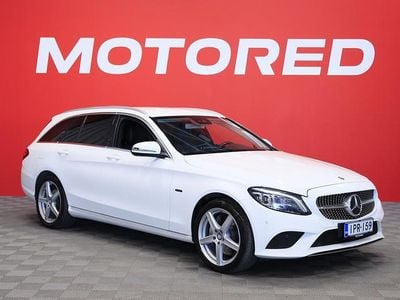 Käytetty Mercedes C300e Avantgarde Edition 211 HP (155 kW) 2020 Farmari