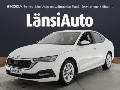 Käytetty Skoda Octavia Ambition 204 HP (150 kW) 2022 Sedan