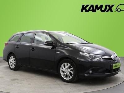 käytetty Toyota Auris Touring Sports 1,8 Hybrid Active / Juuri tullut! / Lohko+sisäp. / Kamera / Navi / LED valot //