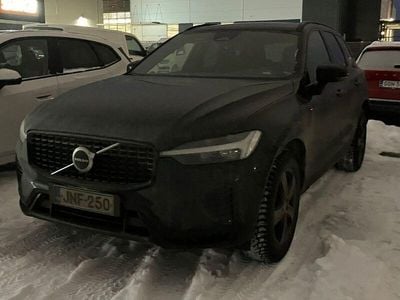 Käytetty 2022 Volvo XC60 R-Design Katumaasturi | 33 900 € (Perustarjous)