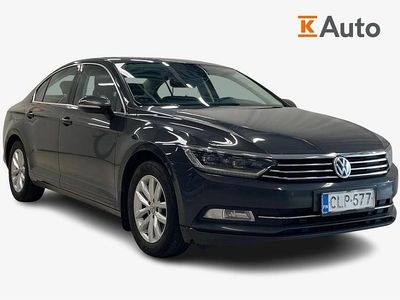 Käytetty 2018 VW Passat Comfortline Sedan | 9 900 € (Supertarjous)