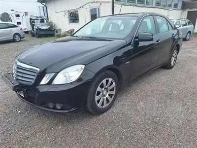 Mercedes E220