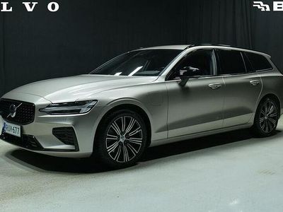 Käytetty Volvo V60 Plus 350 HP (257 kW) 2023 Ruskea Farmari