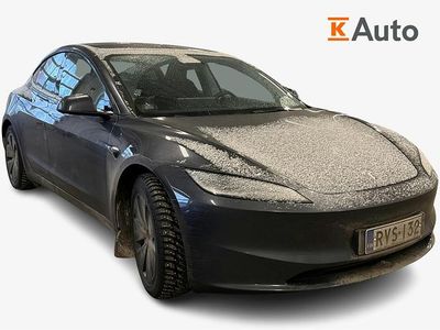 Harmaa Käytetty 2024 Tesla Model 3 Sedan | 41 790 €