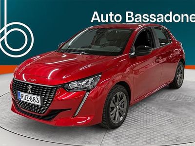 Käytetty 2023 Peugeot 208 Style Viistoperä | 17 580 € (Kallis)