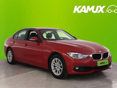 Käytetty BMW 320 Exclusive 184 HP (135 kW) 2017 Punainen Sedan