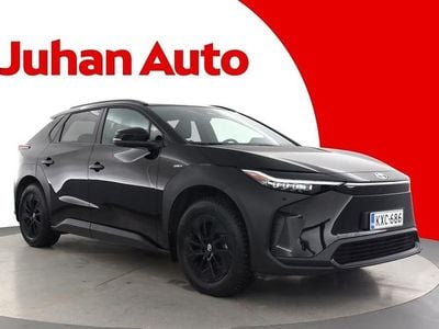Käytetty Toyota bZ4X Edition 160 kW (218 HP) 2025 Musta Katumaasturi