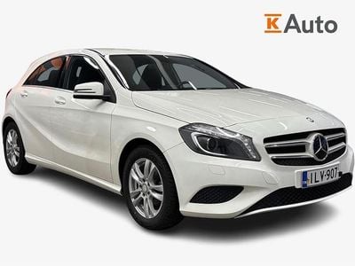 Käytetty Mercedes A180 Business 109 HP (80 kW) 2015 Viistoperä