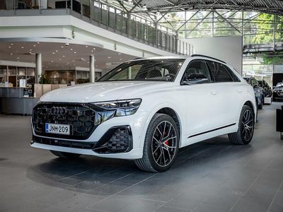 Käytetty Audi Q8 Design 666 HP (489 kW) 2024 Met. valkoinen Katumaasturi