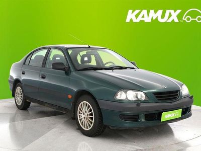Vihreä Käytetty 1998 Toyota Avensis Terra Sedan | 900 €