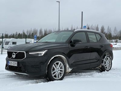Käytetty Volvo XC40 Business Edition 197 HP (144 kW) 2023 Katumaasturi