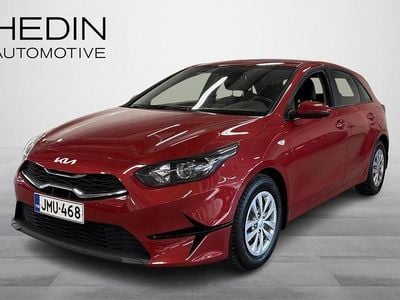 Käytetty Kia Ceed LX 101 HP (74 kW) 2022 Punainen Viistoperä