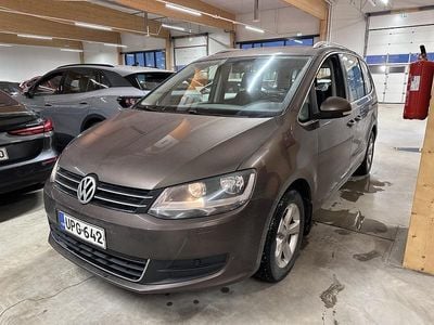 Käytetty 2012 VW Sharan Comfortline Tila-auto | 13 400 € (Perustarjous)
