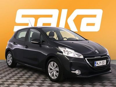 Käytetty 2015 Peugeot 208 Viistoperä | 8 400 € (Hieman kallis)