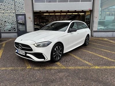 Valkoinen Käytetty 2023 Mercedes C300e Advanced Farmari | 35 800 € (Hyvä tarjous)