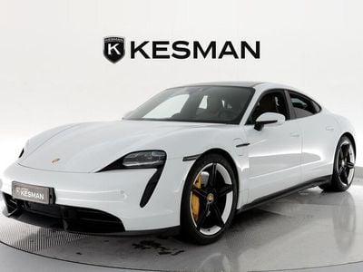 Käytetty 2020 Porsche Taycan Turbo S Sport Sedan | 155 550 €