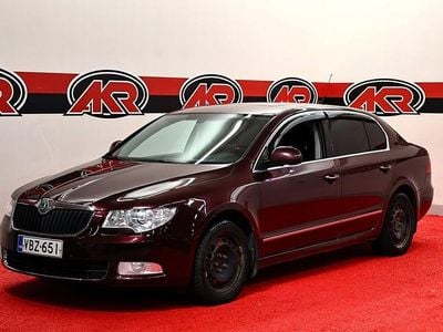 Punainen Käytetty 2009 Skoda Superb Elegance Viistoperä | 5 600 €