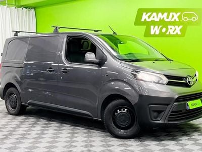 Käytetty Toyota Proace 166 HP (122 kW) 2016 Hopea / harmaa Tila-auto