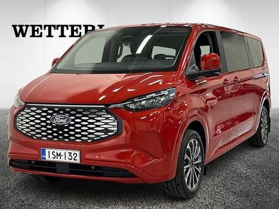 Punainen Uusi 2025 Ford Tourneo Titanium X Tila-auto | 78 900 €