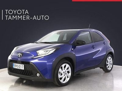Sininen Käytetty 2024 Toyota Aygo X Edition Katumaasturi | 16 480 € (Perustarjous)