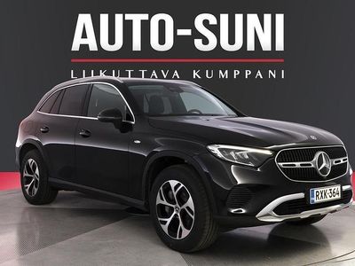 Käytetty Mercedes GLC300e Business 313 HP (230 kW) 2025 Musta Katumaasturi