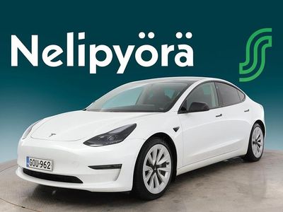 Valkoinen Käytetty 2021 Tesla Model 3 Sedan | 27 440 € (Perustarjous)