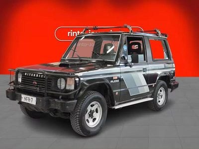 Käytetty Mitsubishi Pajero 1990 Katumaasturi